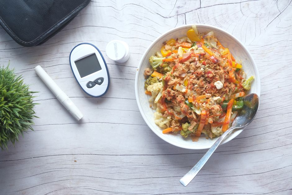 Energy Crashes and Blood Sugar Stability: Which Meals and Snacks Keep You Level All Day