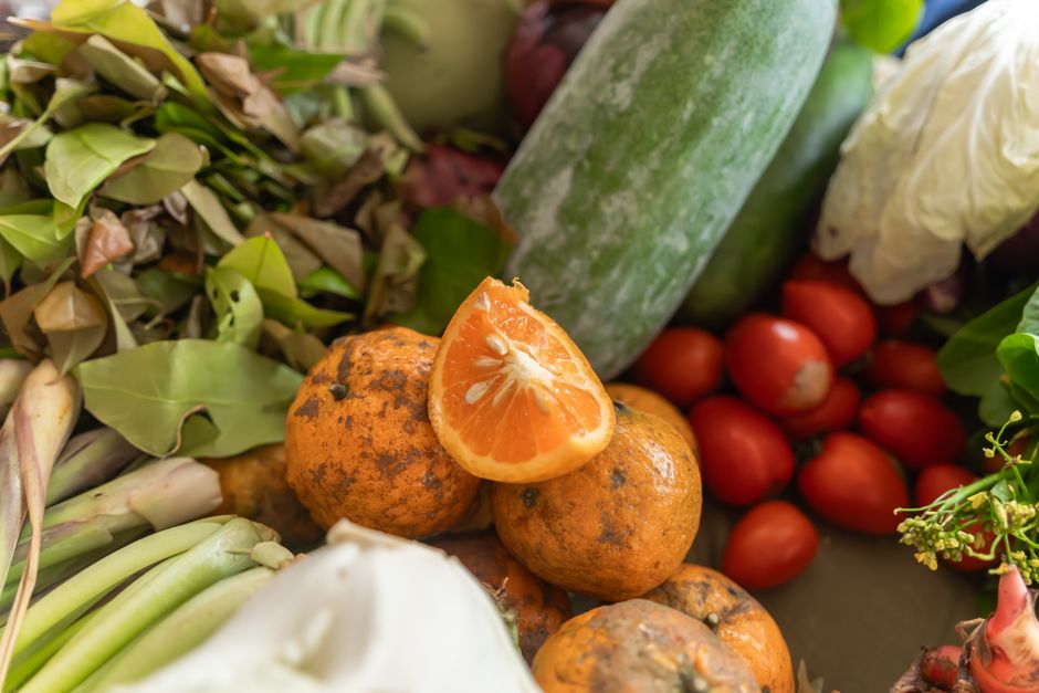 How Seasonal Produce Reduces Food Waste While Supporting Your Immune System: A Winter and Spring Shopping Guide